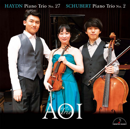 日本男生和女生一起努力生小孩
